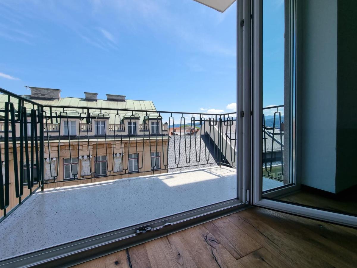 Bamo Studio - City Living Downtown Klagenfurt am Woerthersee Buitenkant foto