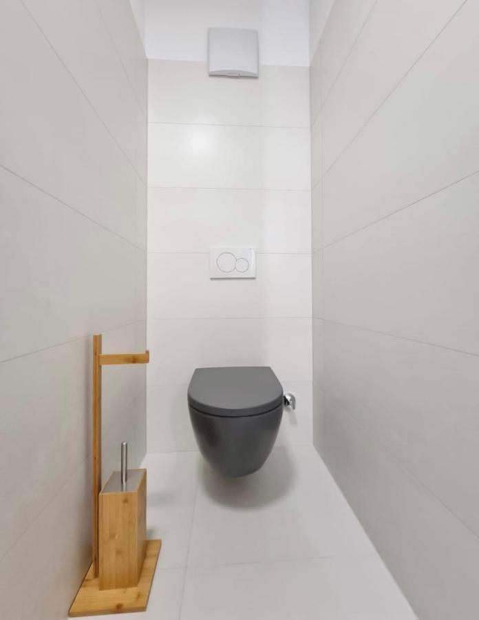 Bamo Studio - City Living Downtown Klagenfurt am Woerthersee Buitenkant foto